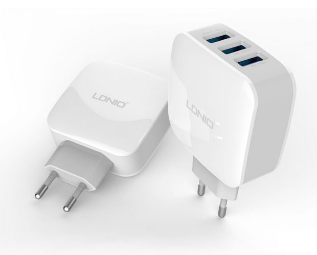 Alimentatore LDNIO da Parete 3 Porte USB 3.4A + Cavo