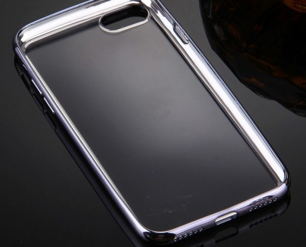 Cover iPhone 7 in TPU Trasparente e Bordo Cromato